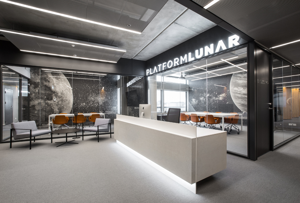 Platform Lunar Office